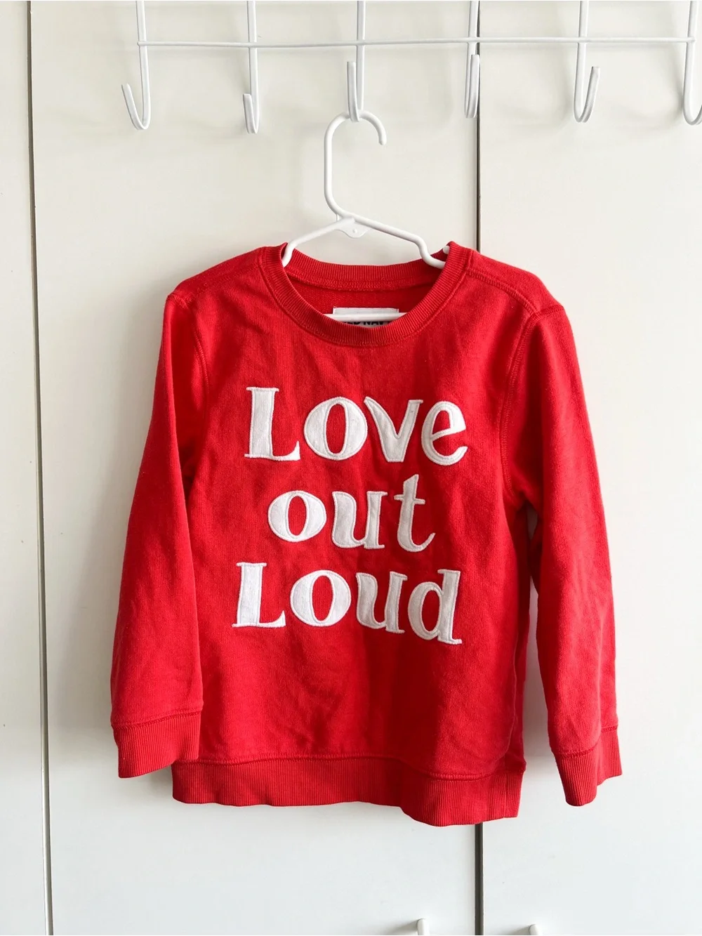 Old Navy Kids Red 'Love Out Loud' Long-Sleeve Crewneck Sweater • Size 5T
